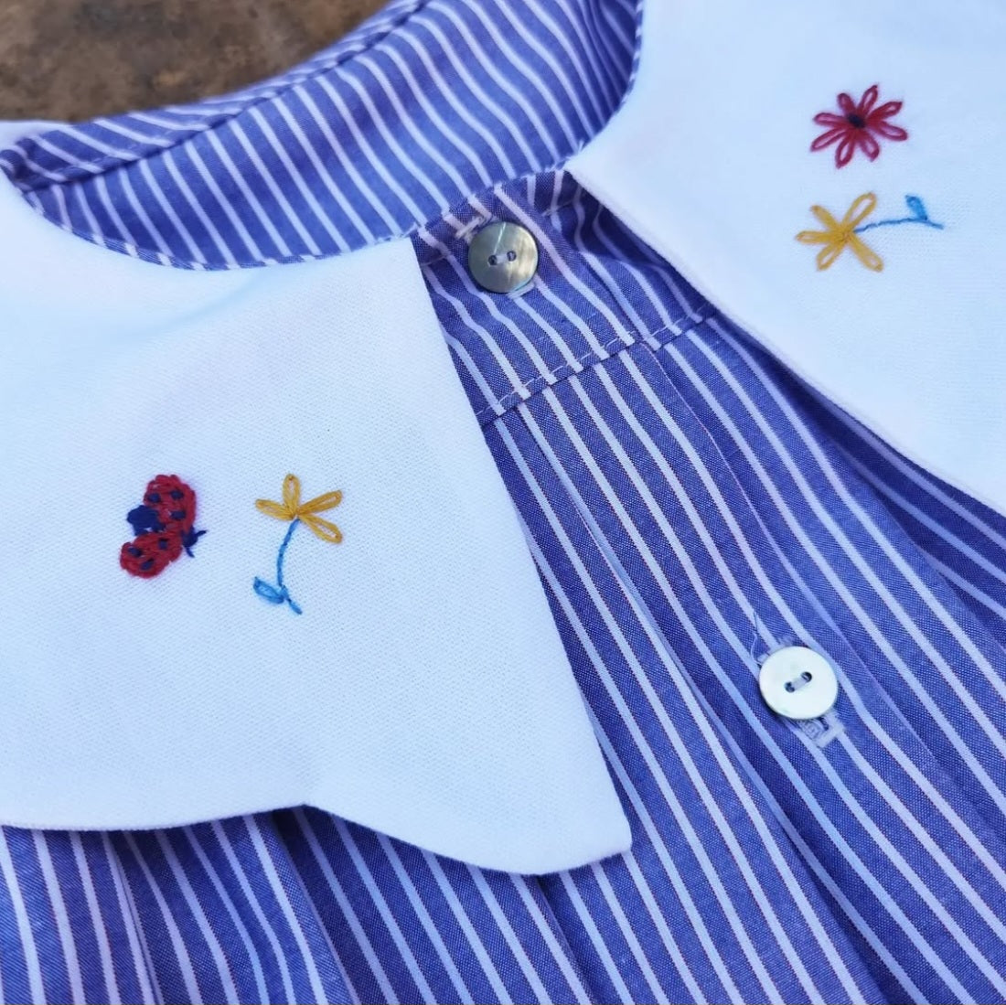 BLUSA NIÑA CHINITA AZUL BEA FRIAS