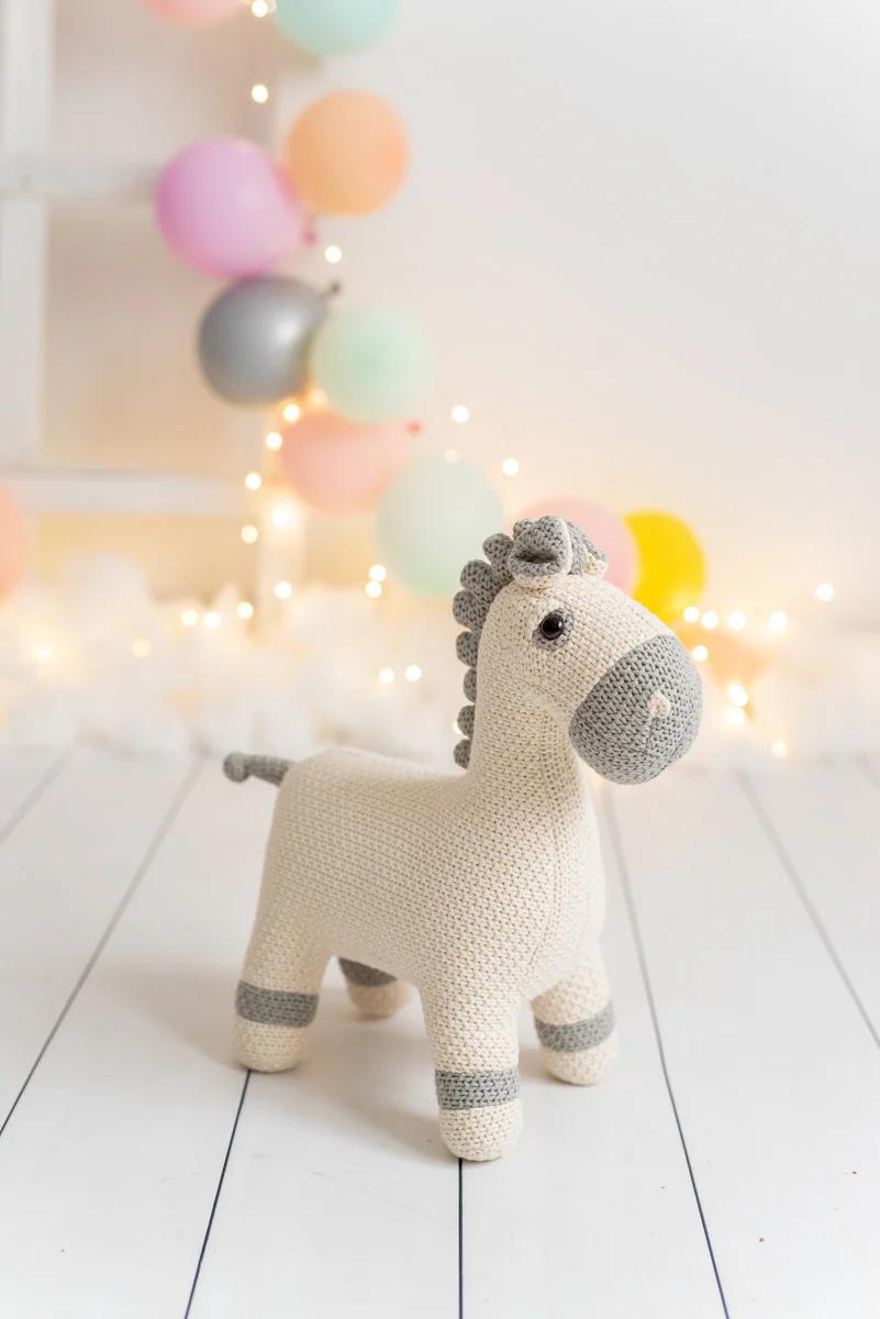AMIGURUMI YEGUA MINI BLANCO