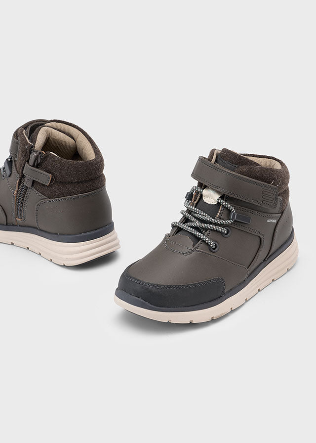 CALZADO NIÑO BOTIN OUTDOOR TAUPE MAYORAL