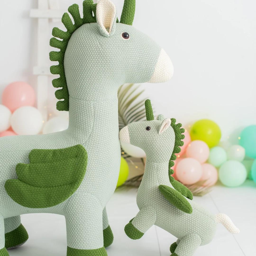 AMIGURUMI UNICORNIO MINI VERDE
