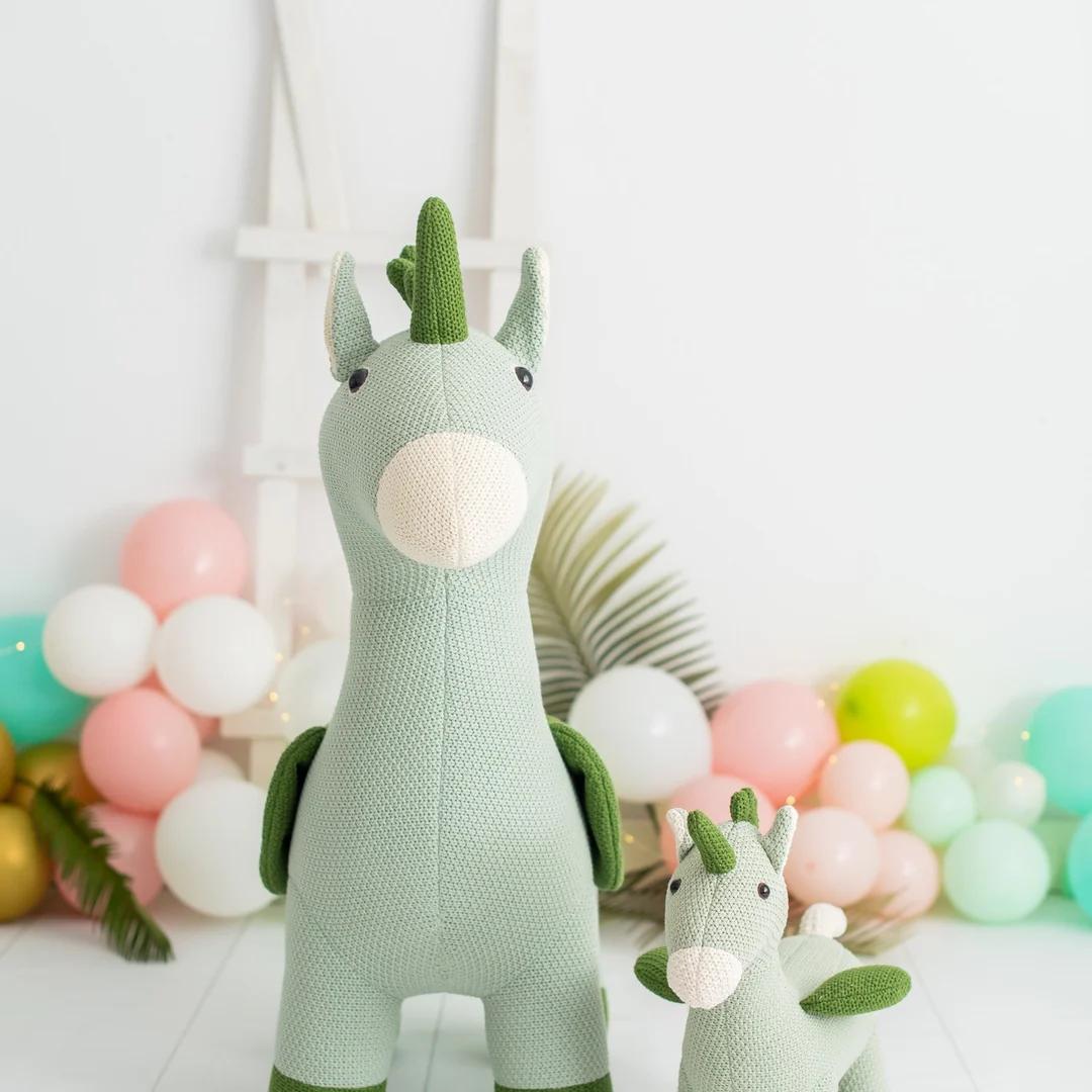 AMIGURUMI UNICORNIO MINI VERDE