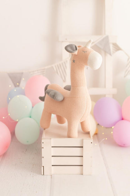 AMIGURUMI UNICORNIO MINI ROSADO