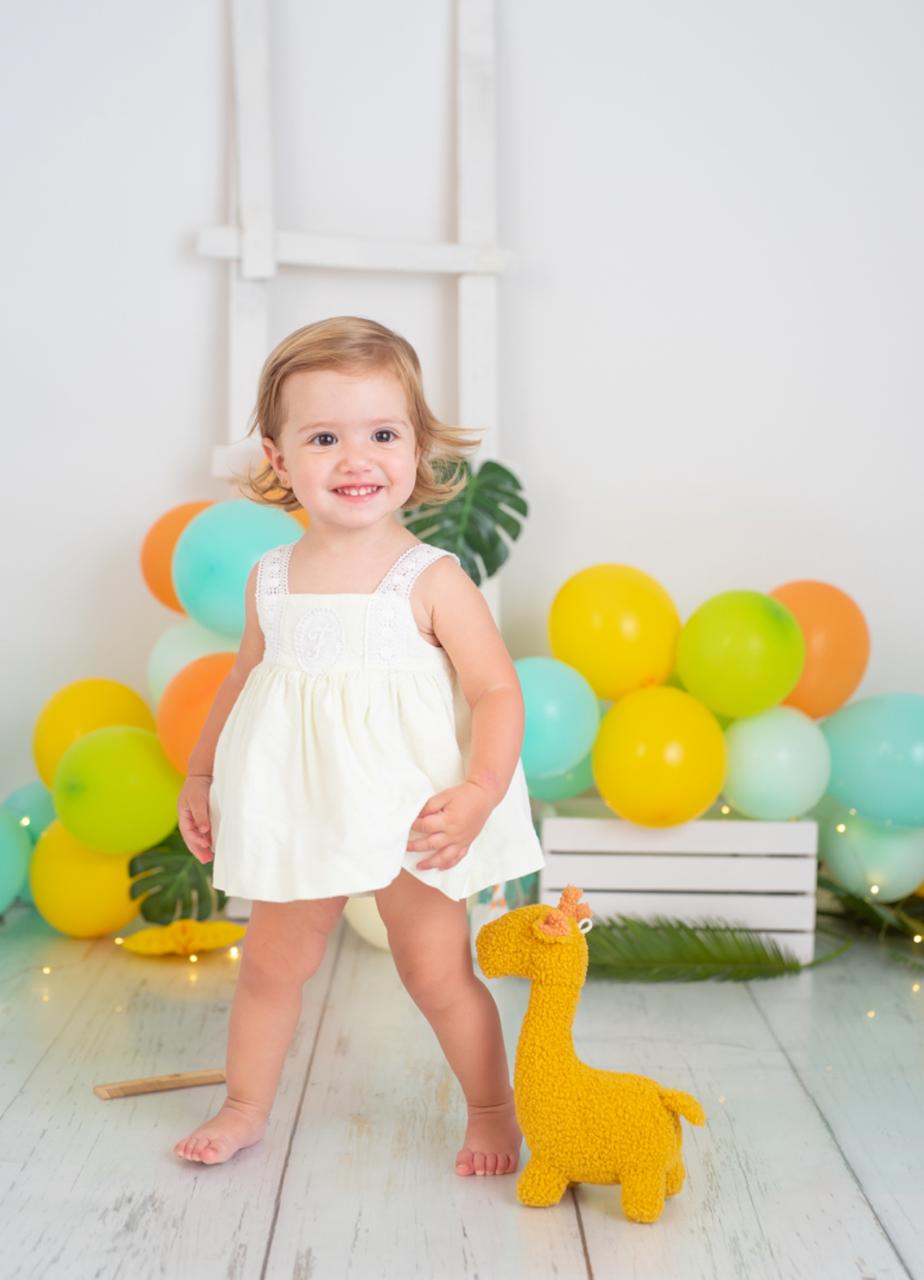 AMIGURUMI BABY JIRAFA AMARILLA