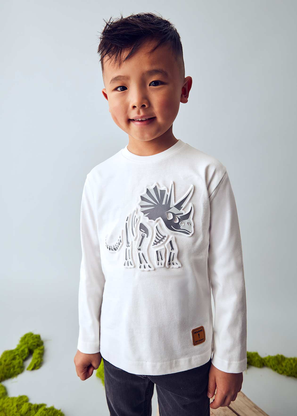 POLERA NIÑO ML NATA DINOSAURIO MAYORAL