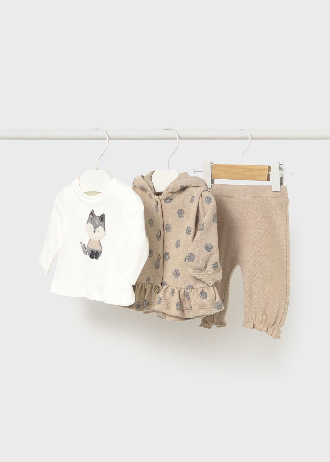 CONJUNTO NIÑA 3 PIEZAS CHAQUETA POLERA CALZA CEREAL MAYORAL