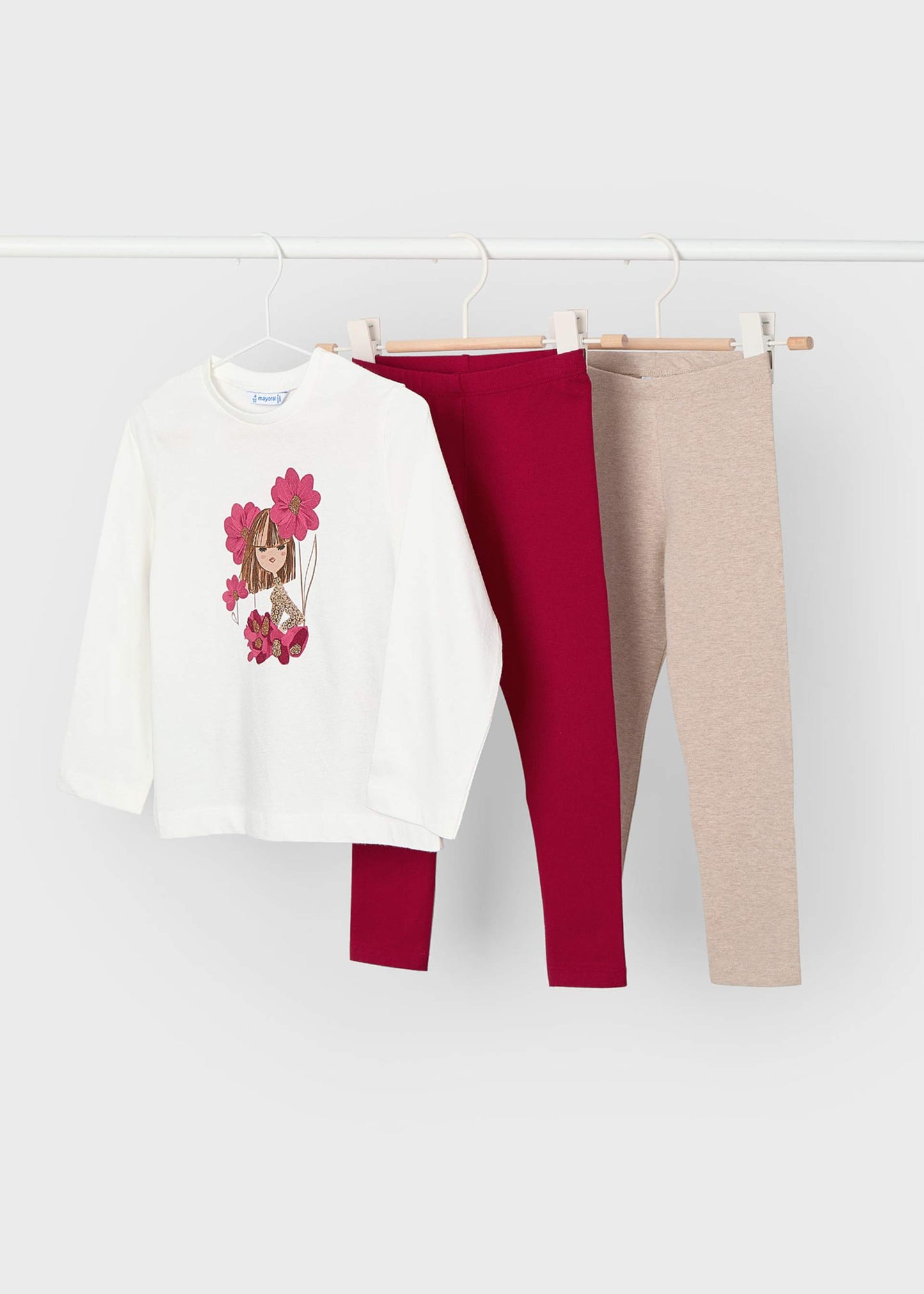 CONJUNTO NIÑA 3 PIEZAS POLERA 2 CALZAS CEREZA MAYORAL