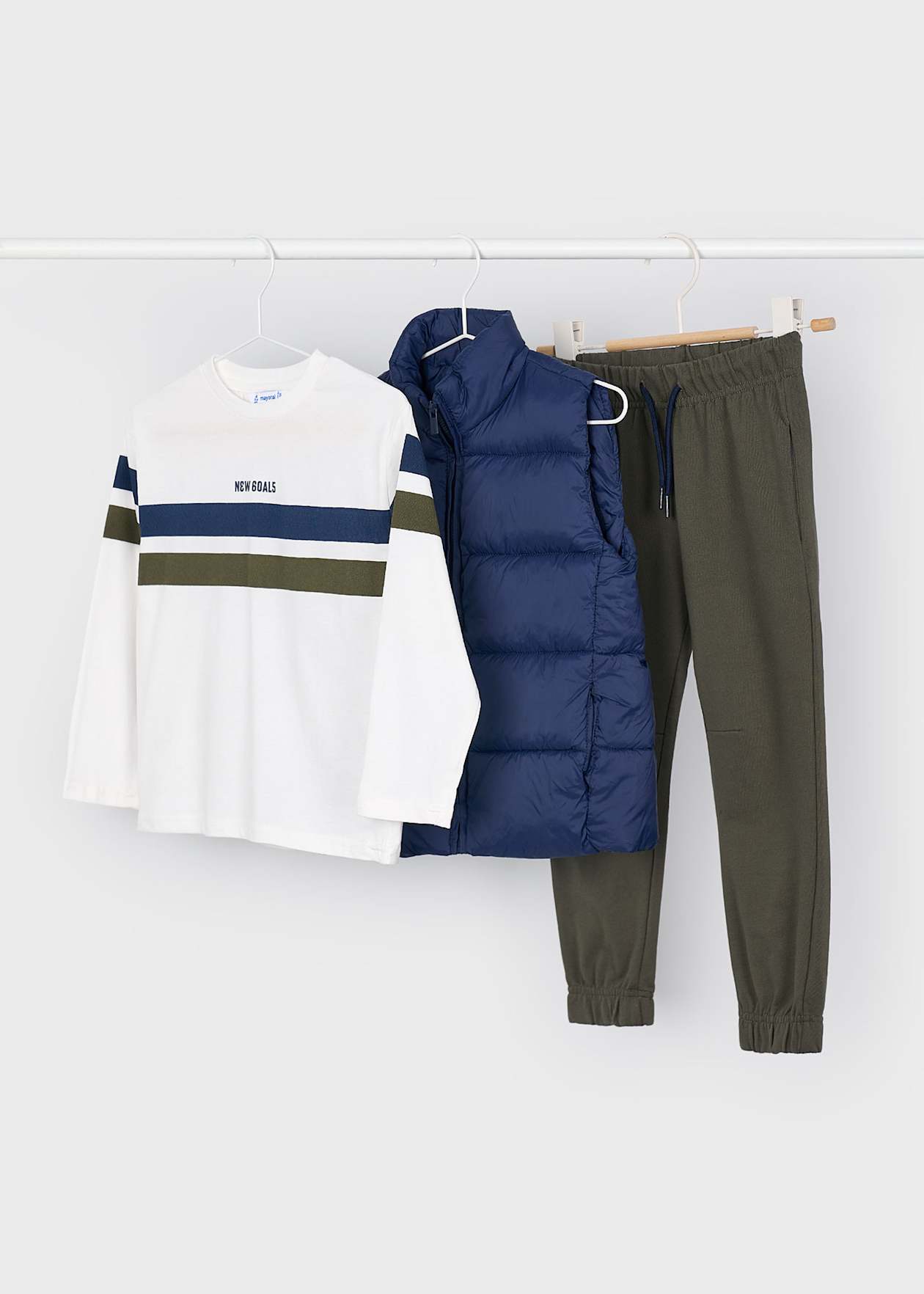 CONJUNTO NIÑO 3 PIEZAS CHAQUETA POLERA BUZO AZULOLIVA MAYORAL