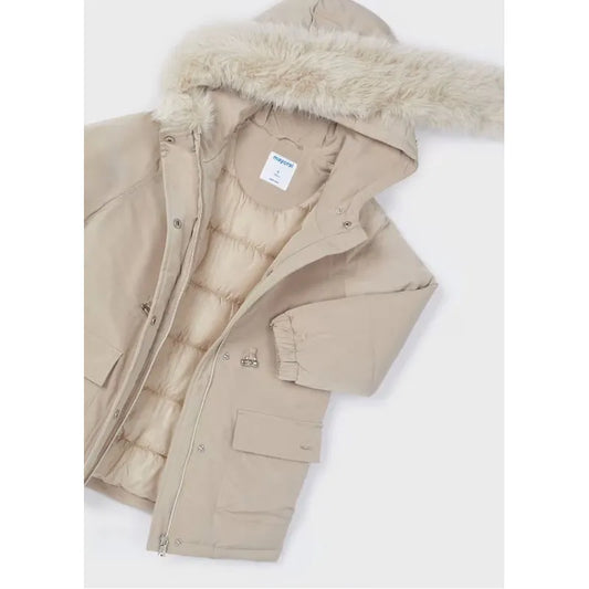 Chaqueta niña crudo Mayoral - detalle capucha